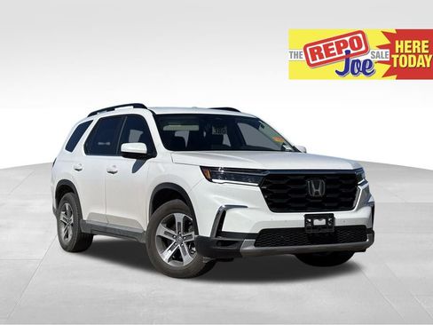 Used 2024 Honda Pilot EX-L image 1