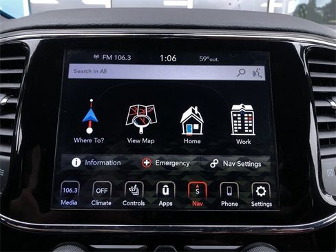 Used 2020 Jeep Grand Cherokee Altitude image 17