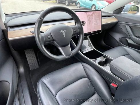 Used 2019 Tesla Model 3 Long Range AWD/4WD image 17