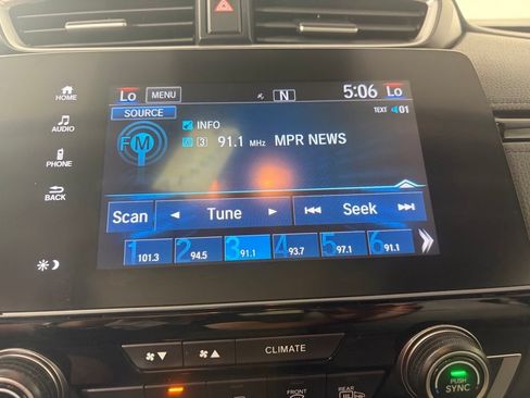 Used 2019 Honda CR-V EX image 3