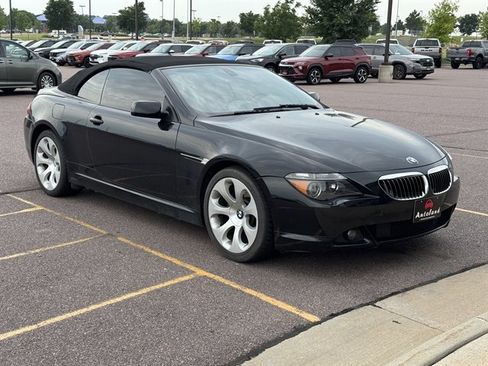 Used 2004 BMW 645Ci Convertible RWD image 2