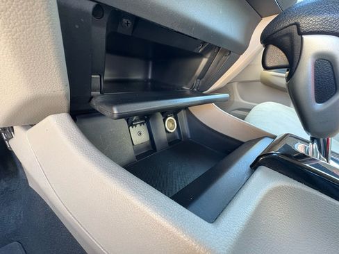 Used 2013 Honda Civic LX image 16