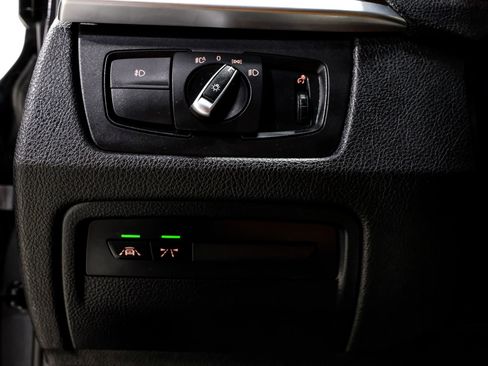 Used 2018 BMW 340i 340i Sedan 4D image 32