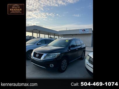 Used 2016 Nissan Pathfinder SV