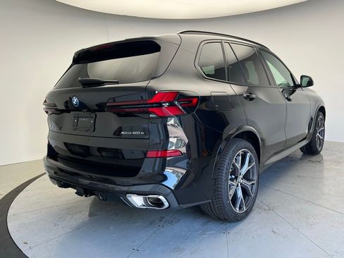 New 2026 BMW X5 xDrive50e AWD/4WD image 3
