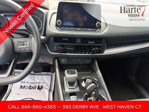 Certified 2023 Nissan Rogue SV w/ SV Premium B Package AWD/4WD image 13