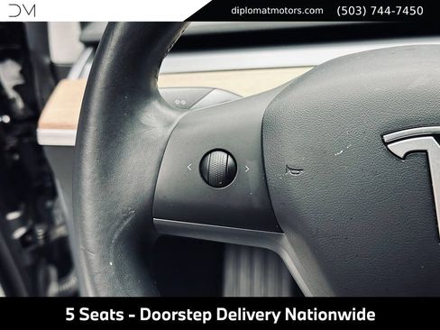 Used 2019 Tesla Model 3 RWD image 29
