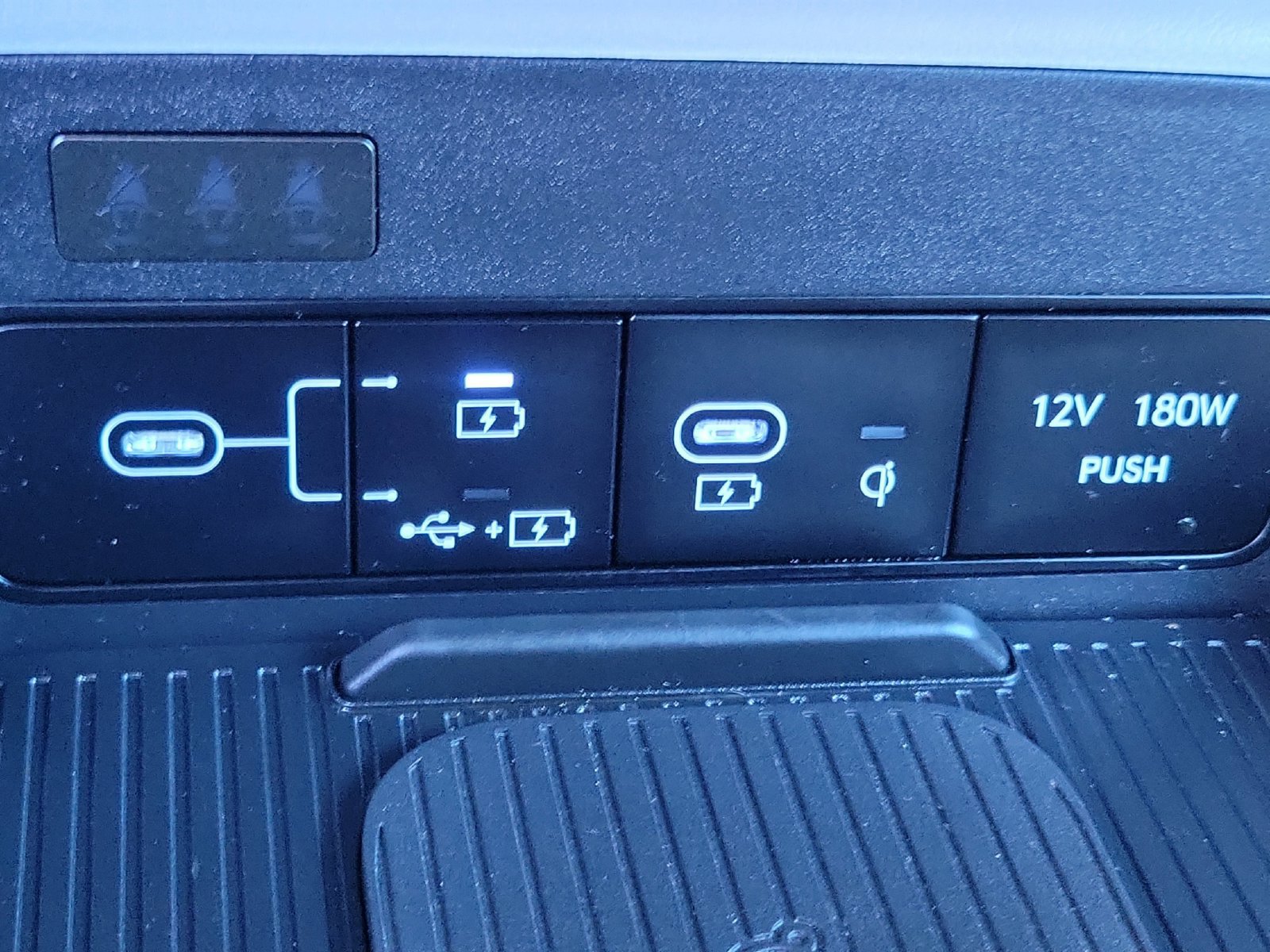 Certified 2026 Hyundai Kona SEL Sport FWD image 15