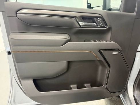 New 2026 GMC Sierra 2500 AT4 w/ AT4 Premium Plus Package AWD/4WD image 13