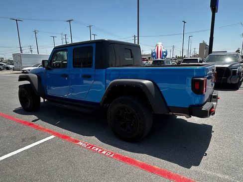 Used 2023 Jeep Gladiator Mojave w/ Cold Weather Group AWD/4WD image 8