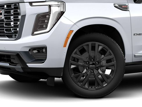 New 2026 GMC Yukon Denali w/ Sun & Power Step Package AWD/4WD image 29