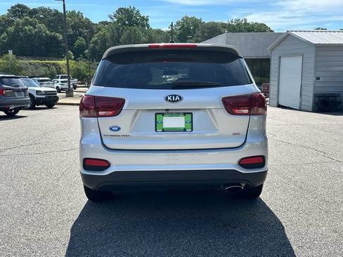 Used 2019 Kia Sorento L FWD image 6