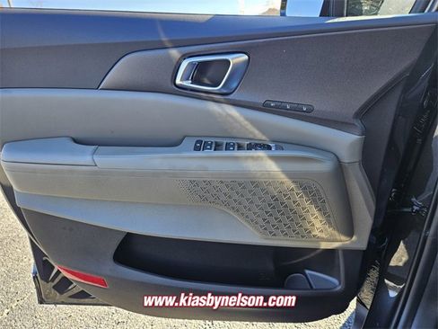 New 2026 Kia Carnival EX image 14