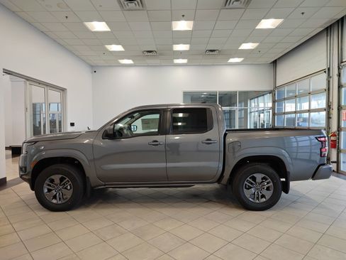 New 2026 Nissan Frontier SV image 6