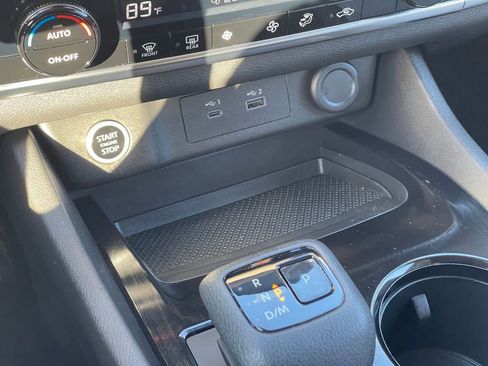 Certified 2023 Nissan Rogue SV AWD/4WD image 19