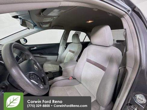 Used 2012 Toyota Camry LE FWD image 19
