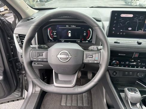 Used 2026 Nissan Rogue Platinum w/ Platinum Premium Package AWD/4WD image 19