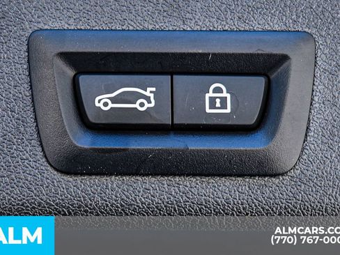 Used 2023 BMW X6 xDrive40i w/ M Sport Package image 25