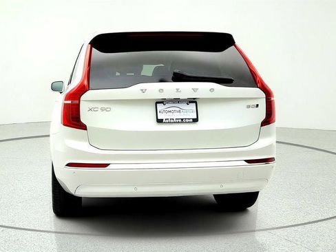 Used 2023 Volvo XC90 B5 Plus AWD/4WD image 6