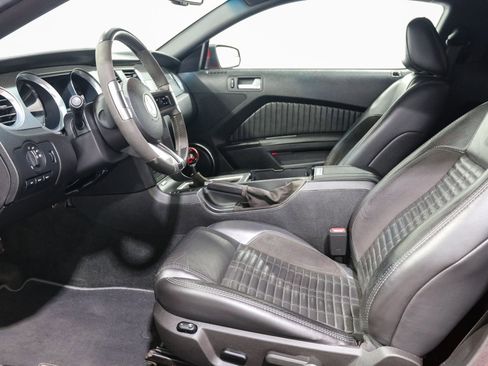 Used 2011 Ford Mustang Shelby GT500 w/ SVT Performance Pkg image 18