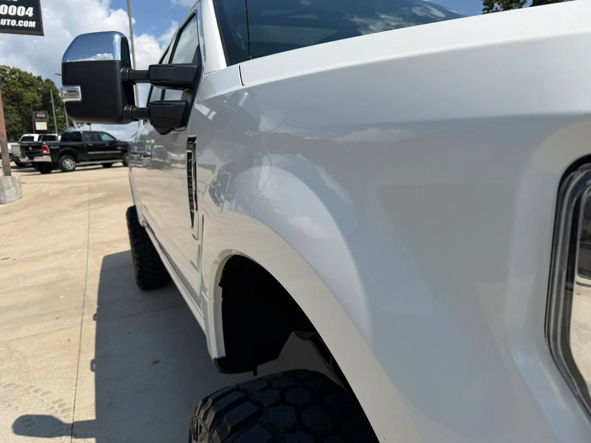Used 2020 Ford F350 Platinum w/ FX4 Off-Road Package AWD/4WD image 63