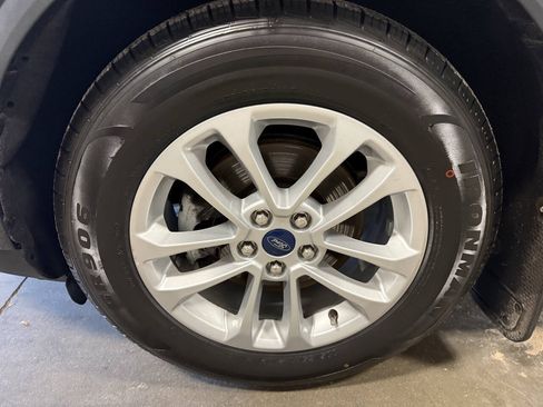 Used 2021 Ford Escape SE AWD/4WD image 9