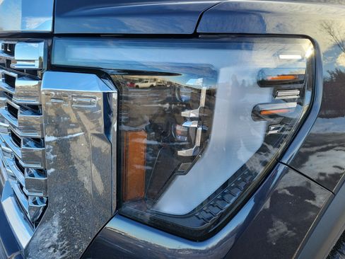 Certified 2024 GMC Sierra 2500 Denali w/ Technology Package image 9