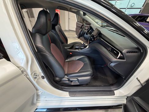 Used 2021 Toyota Camry TRD FWD image 12
