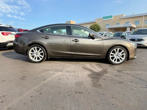Used 2017 MAZDA MAZDA6 Touring FWD image 2