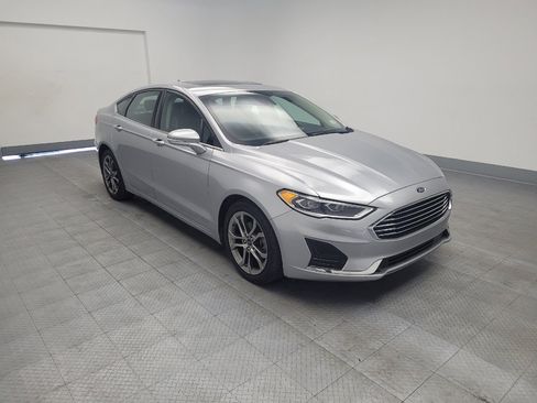 Used 2020 Ford Fusion SEL image 13