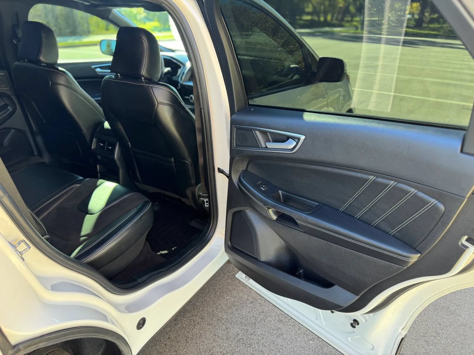 Used 2020 Ford Edge ST w/ Equipment Group 401A AWD/4WD image 13