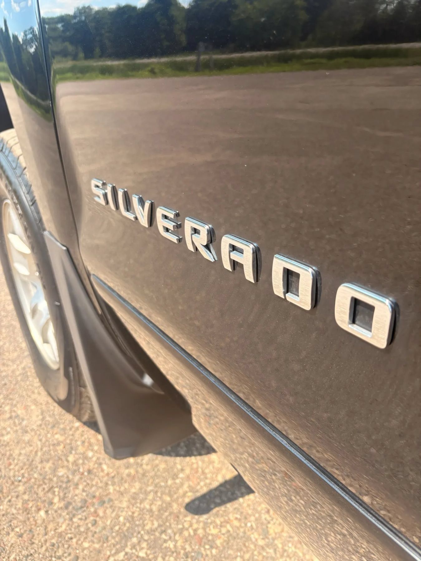 Used 2017 Chevrolet Silverado 1500 LT w/ All Star Edition AWD/4WD image 40