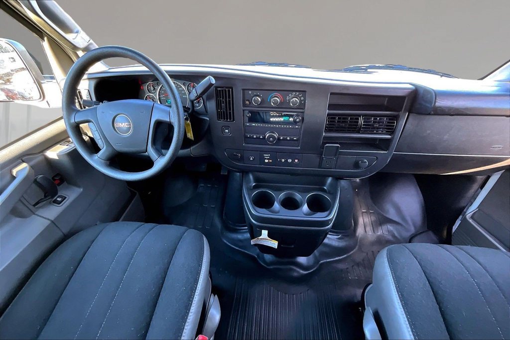 Used 2025 GMC Savana 2500 w/ Driver Convenience Package RWD image 8