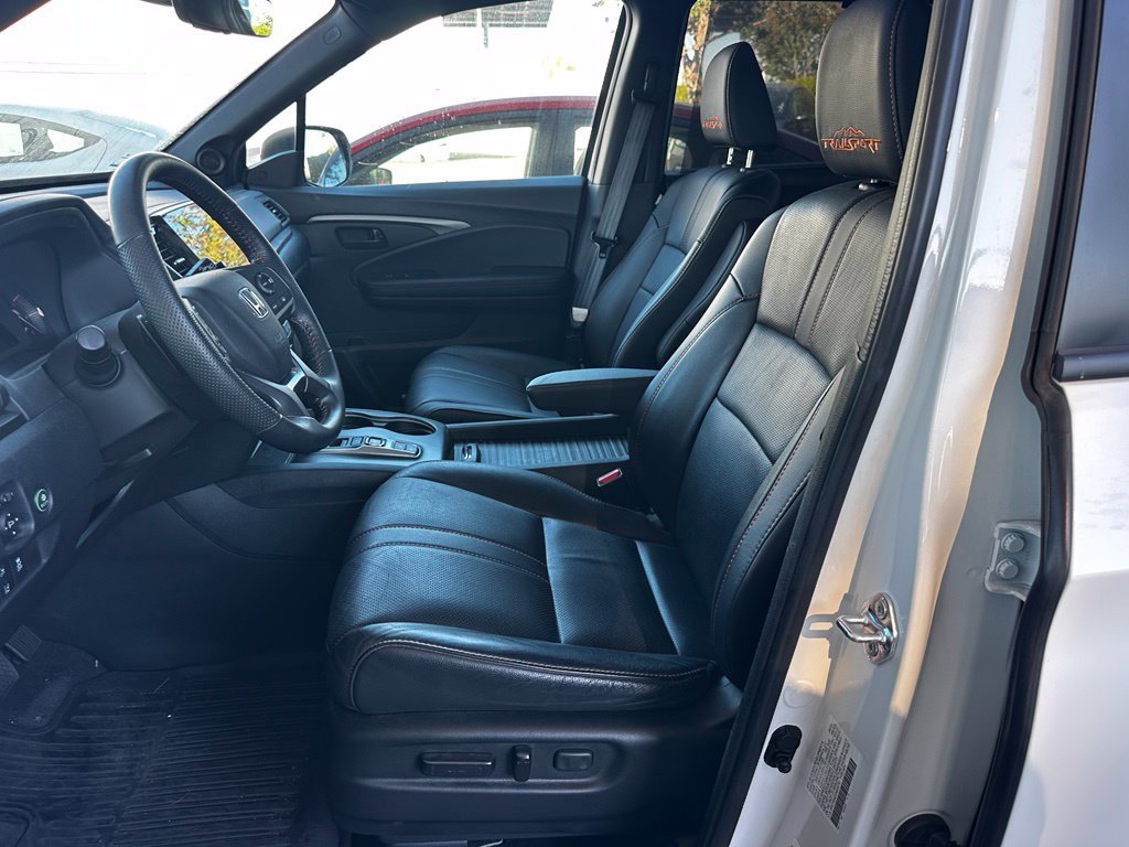 Used 2023 Honda Passport TrailSport image 27