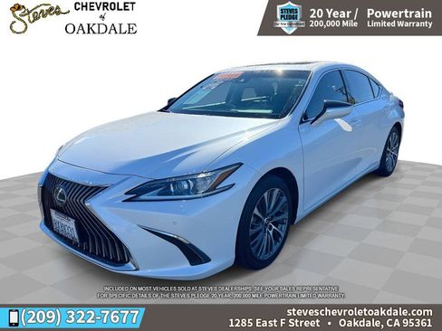 Used 2021 Lexus ES 300h w/ Premium Package image 1
