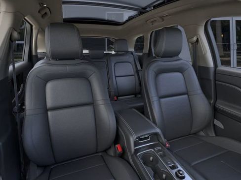 New 2026 Lincoln Corsair Grand Touring image 10