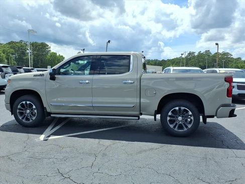New 2026 Chevrolet Silverado 1500 High Country AWD/4WD image 6