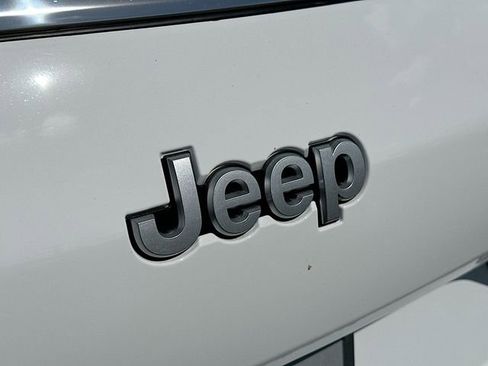 New 2026 Jeep Grand Cherokee L Laredo AWD/4WD image 18