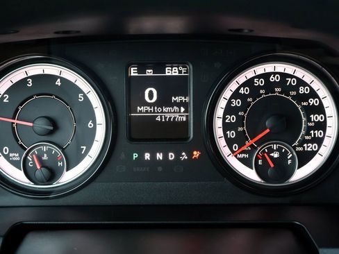 Used 2024 RAM 1500 Warlock AWD/4WD image 23