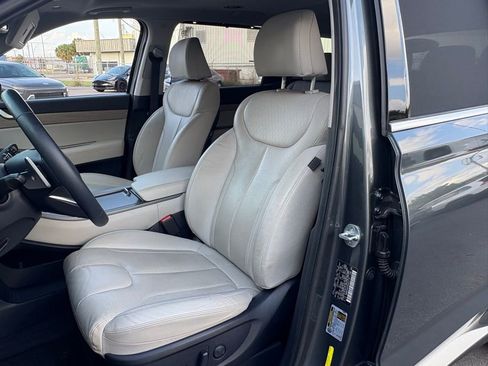 Used 2022 Hyundai Palisade SEL w/ 8P Bench Seat Package FWD image 9