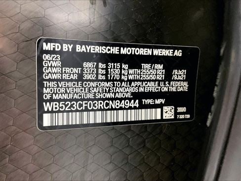Certified 2024 BMW iX xDrive50 w/ Sport Package AWD/4WD image 33