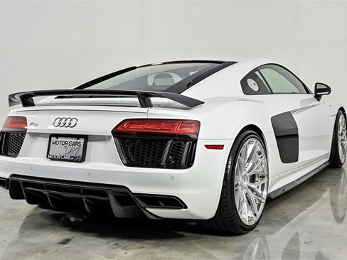 Used 2017 Audi R8 V10 plus AWD/4WD image 15