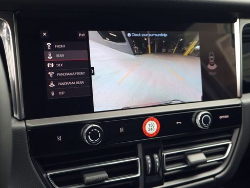 New 2026 Porsche Macan AWD/4WD image 19