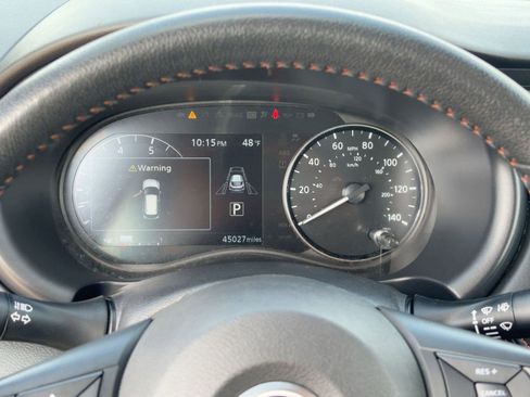 Used 2024 Nissan Kicks SR image 18