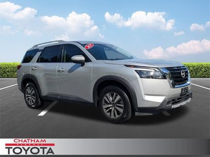 Used 2025 Nissan Pathfinder SL