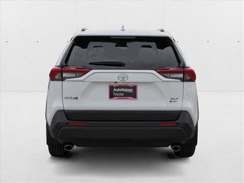 New 2025 Toyota RAV4 XLE w/ Convenience Package AWD/4WD image 8