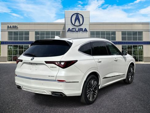 Certified 2025 Acura MDX SH-AWD w/ Advance Package image 5