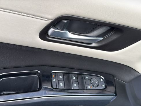 Certified 2024 Nissan Pathfinder SL AWD/4WD image 7