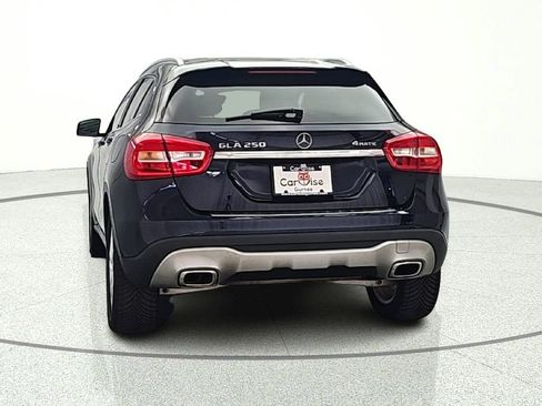 Used 2018 Mercedes-Benz GLA 250 4MATIC w/ Premium Package image 6