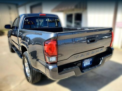 Used 2020 Toyota Tacoma SR w/ SR Convenience Package RWD image 50